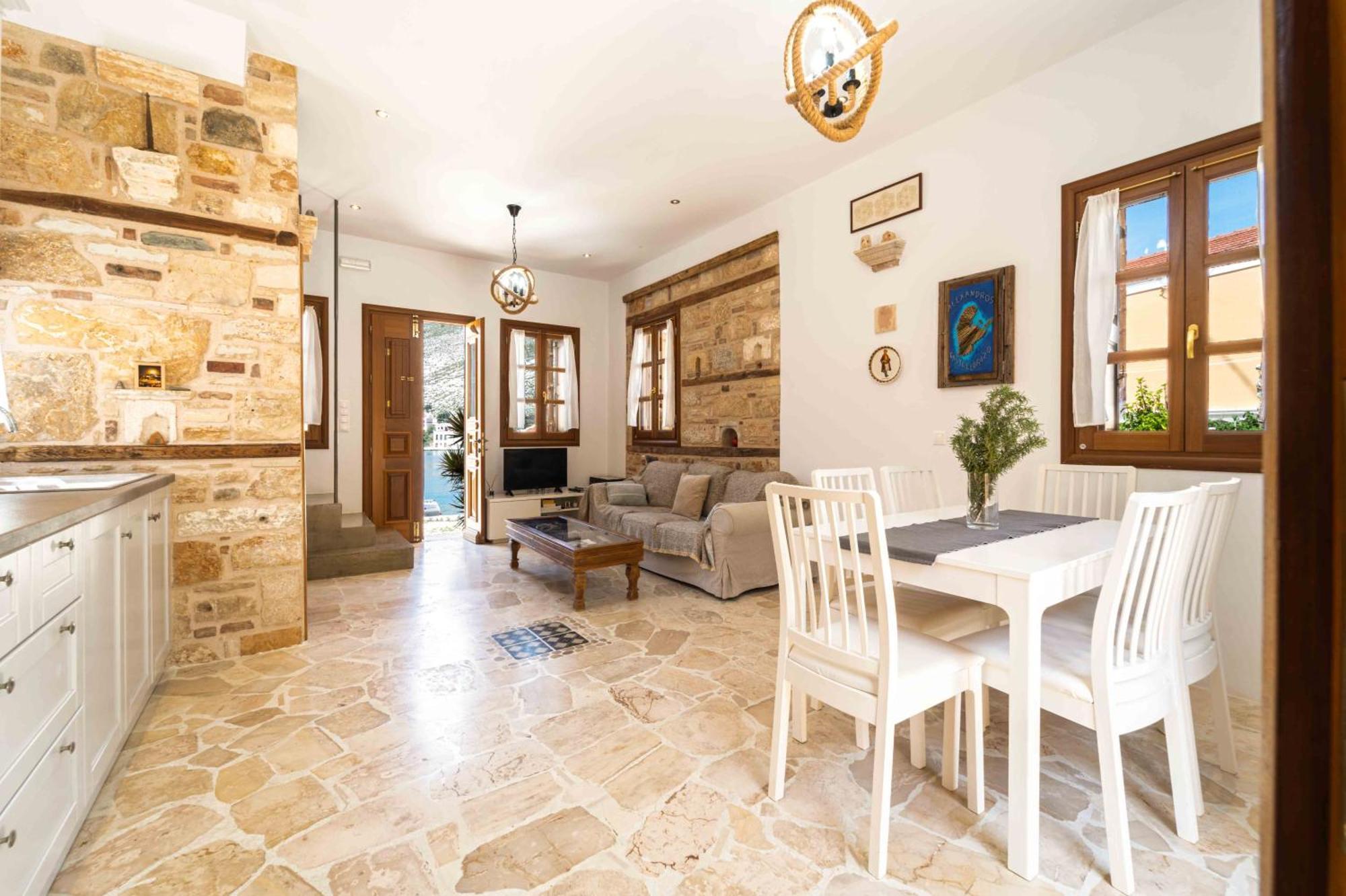 Alexandros Villa Megisti Exterior photo