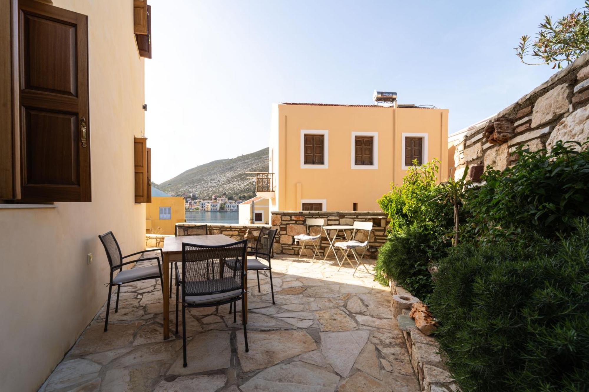 Alexandros Villa Megisti Exterior photo